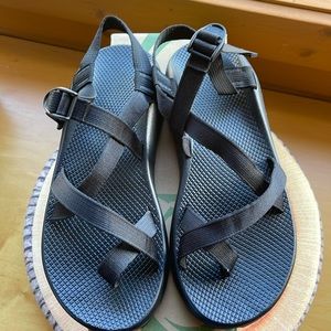 Chaco, new, size 13, men Z2 Vibram sandals